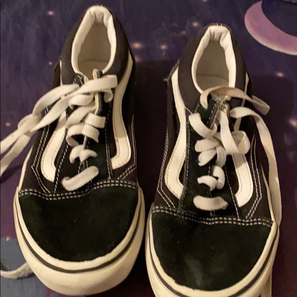 🤍🖤Vans size 4.0 platform style🖤🤍